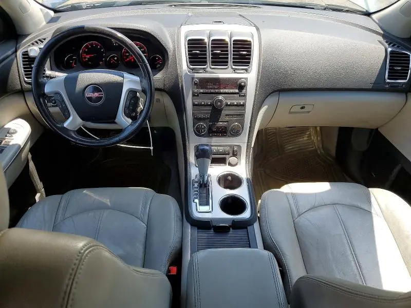 2011 GMC ACADIA SLT-1  