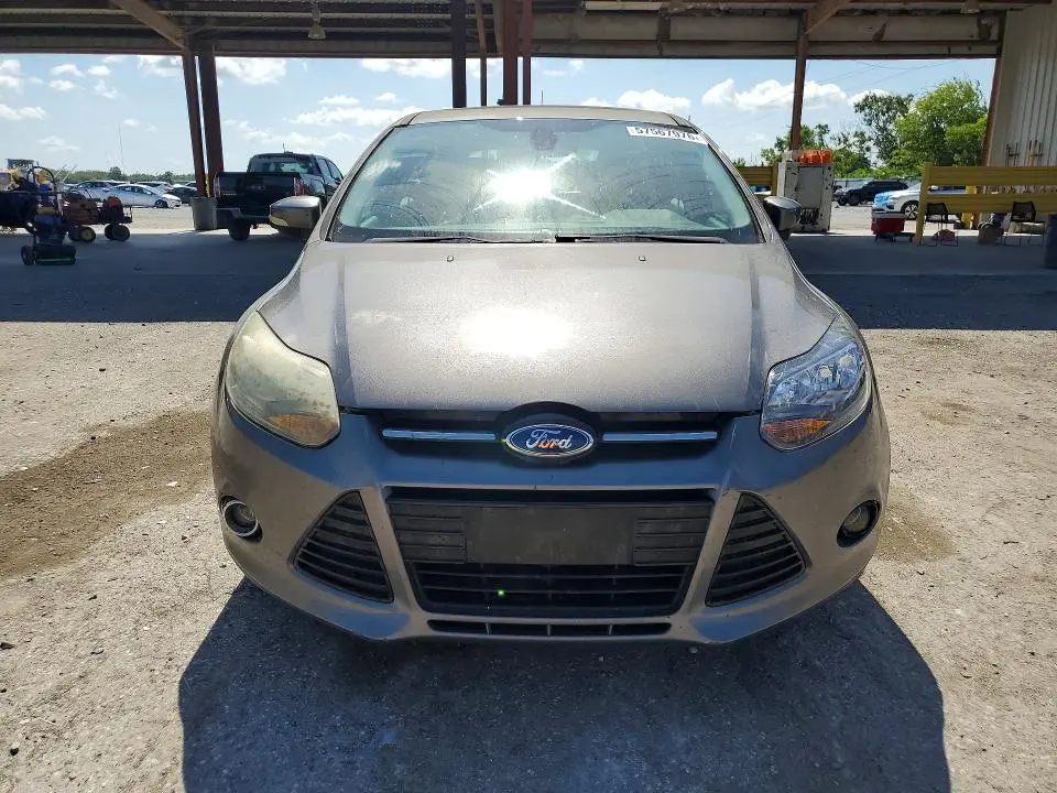 2012 FORD FOCUS TITANIUM  
