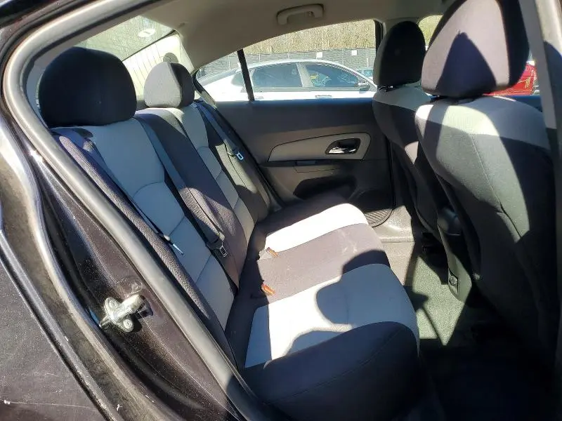 2015 CHEVROLET CRUZE LS  