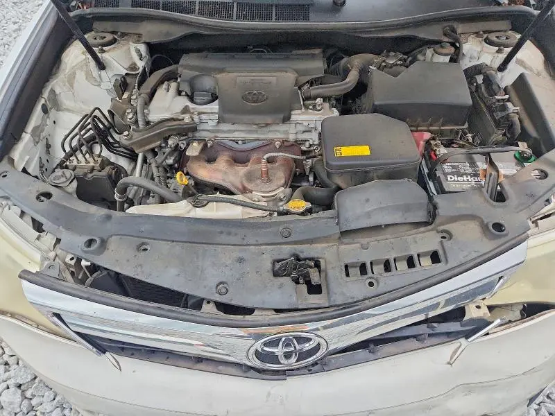 2012 TOYOTA CAMRY LE  