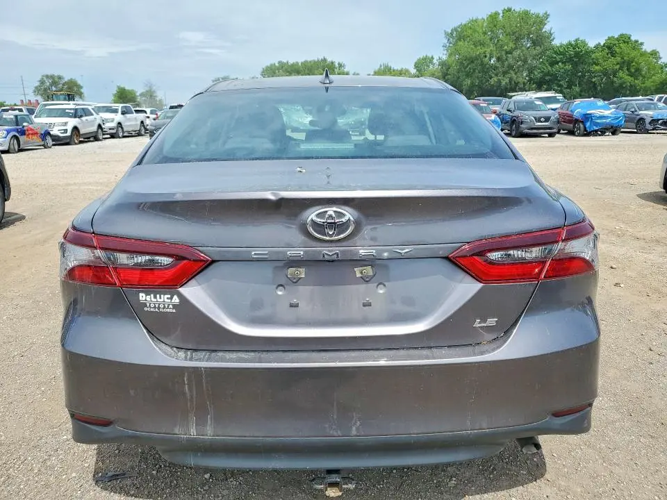 2022 TOYOTA CAMRY LE  