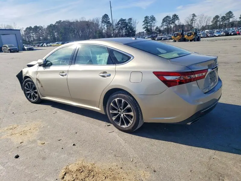 2016 TOYOTA AVALON XLE  