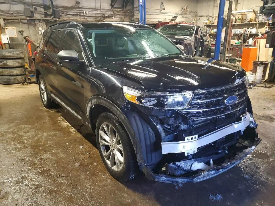 2020 FORD EXPLORER XLT  
