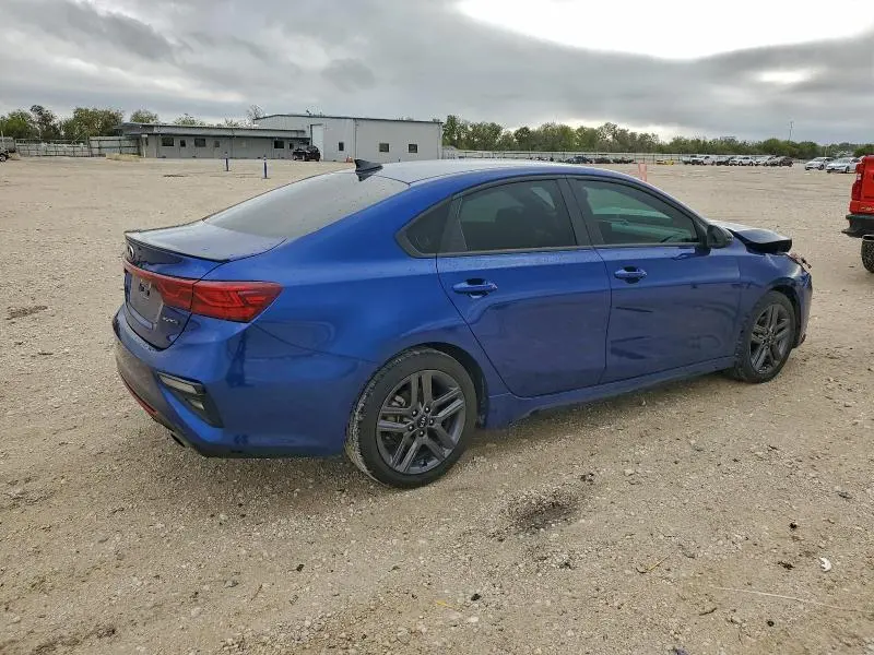 2021 KIA FORTE GT LINE  