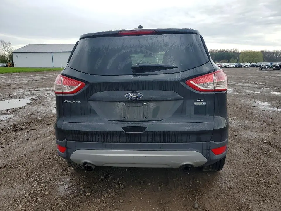 2015 FORD ESCAPE SE  