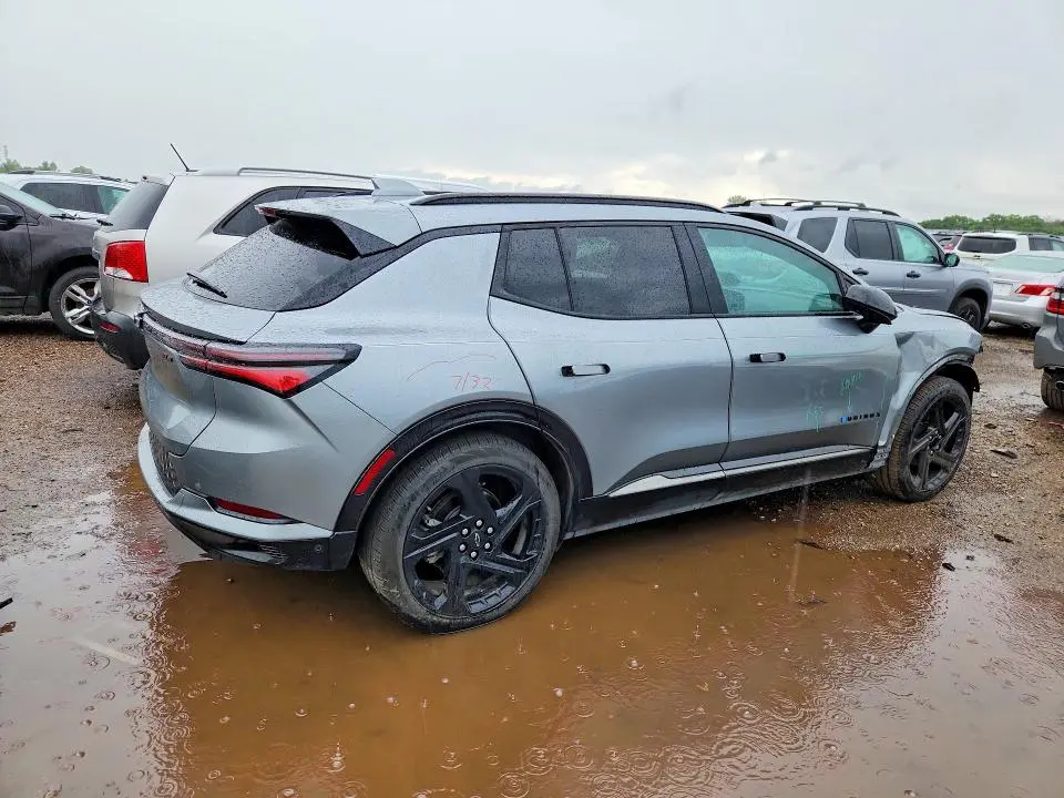 2024 CHEVROLET EQUINOX RS  
