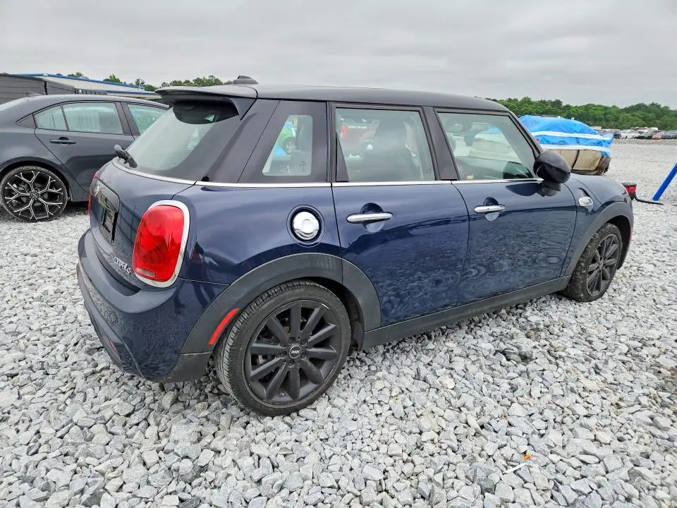 2015 MINI COOPER S  