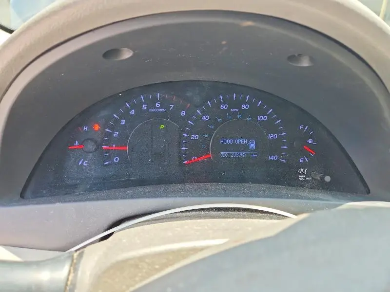 2010 TOYOTA CAMRY XLE  