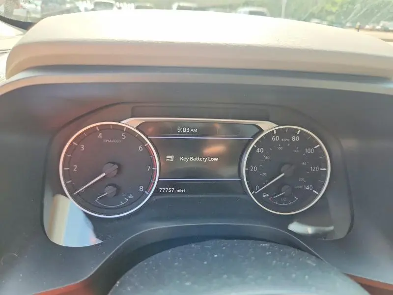 2022 NISSAN ROGUE SL  