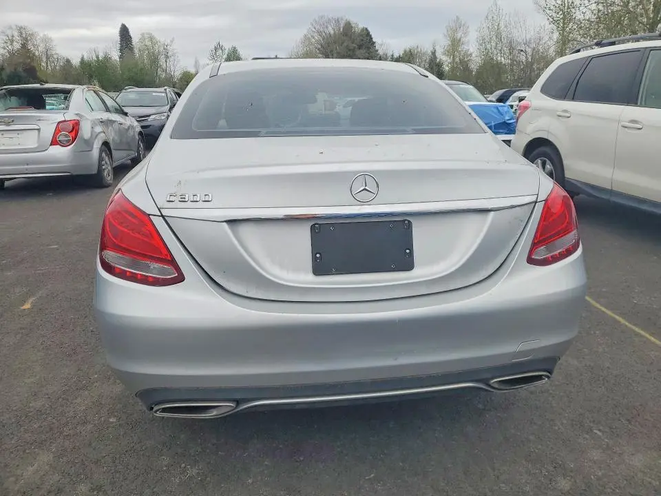 2015 MERCEDES-BENZ C 300  