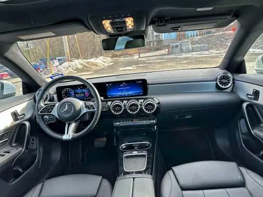 2025 MERCEDES-BENZ CLA 250  