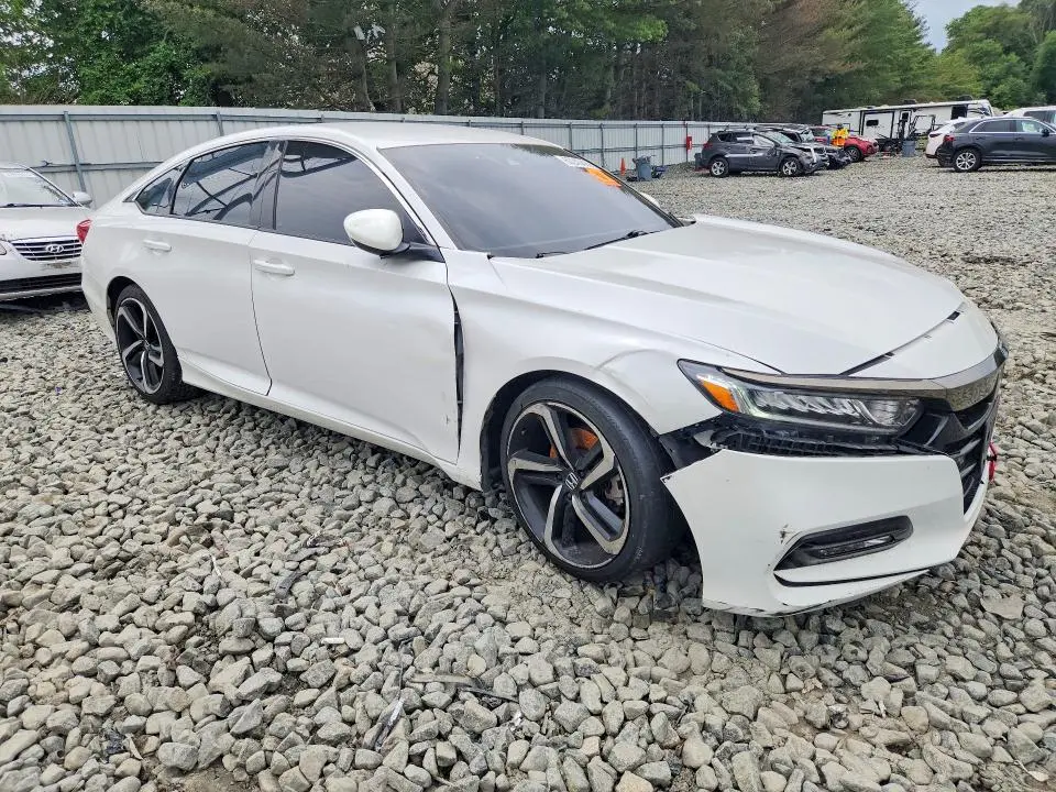 2020 HONDA ACCORD   