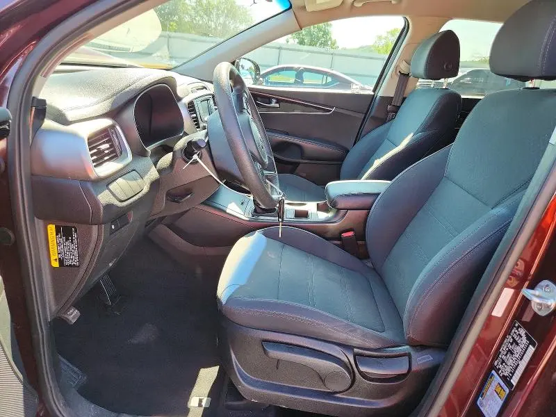 2018 KIA SORENTO LX V6  