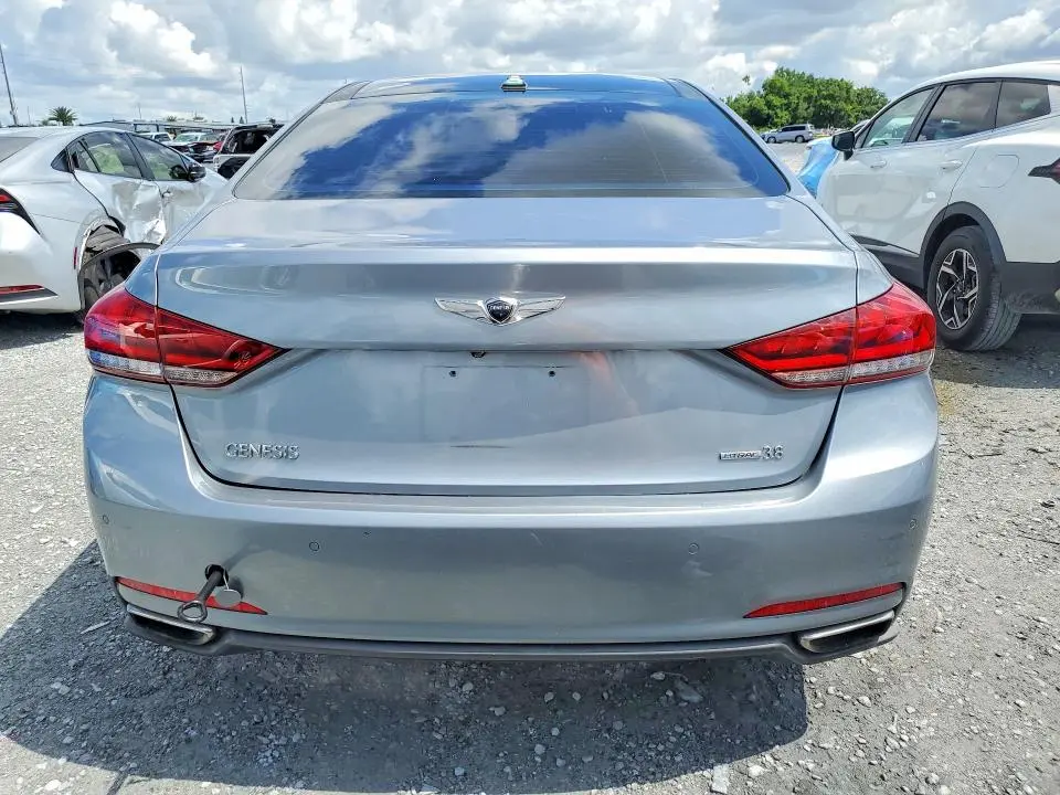 2015 HYUNDAI GENESIS 3.8L  