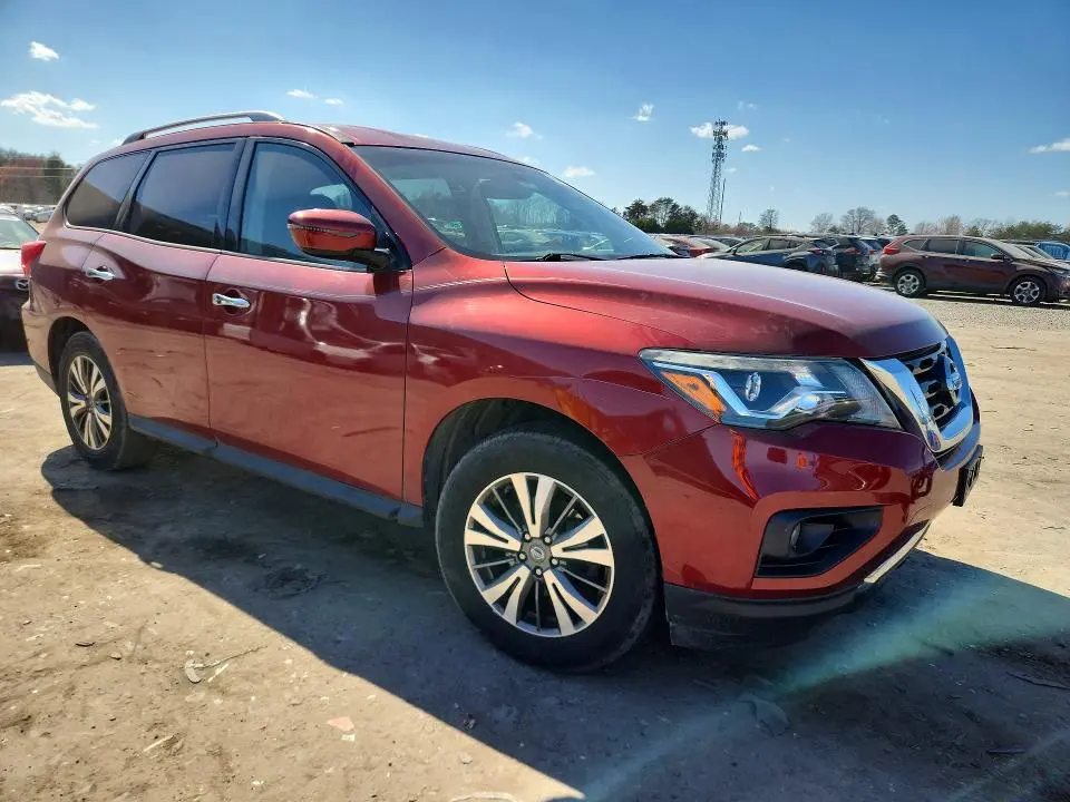 2017 NISSAN PATHFINDER SV  