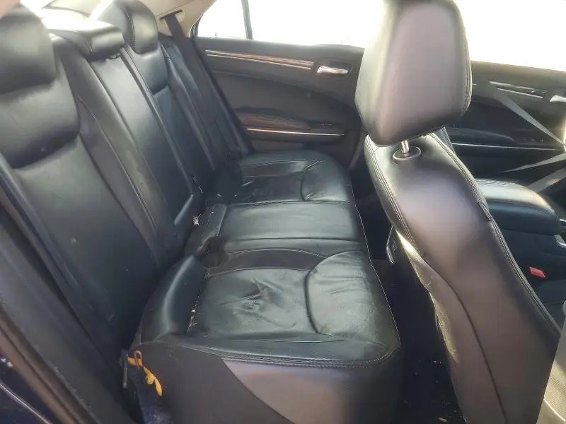 2017 CHRYSLER 300 LIMITED  