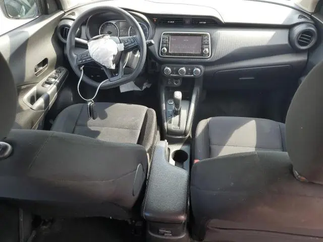 2023 NISSAN KICKS S  