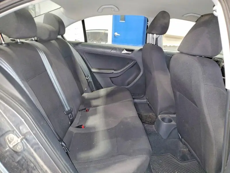 2015 VOLKSWAGEN JETTA BASE  