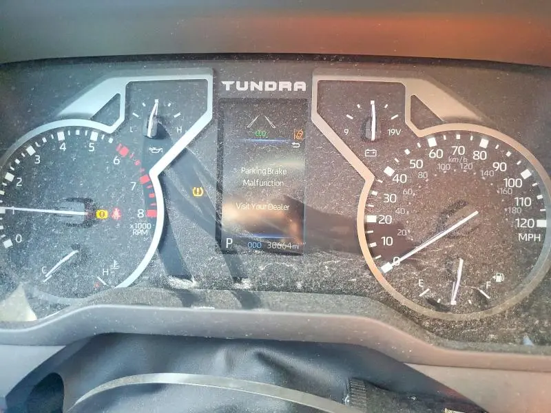 2023 TOYOTA TUNDRA SR5  