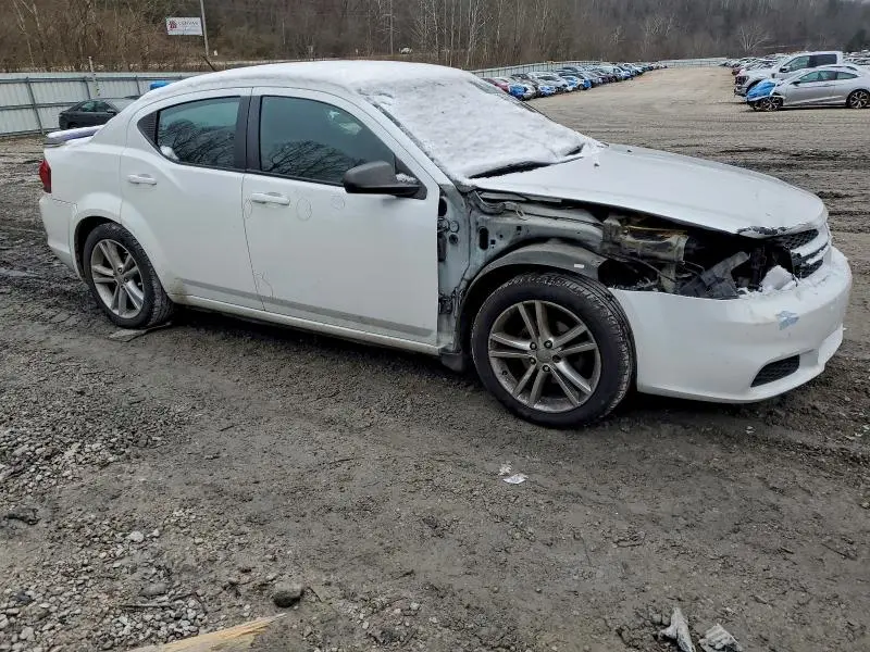 2014 DODGE AVENGER SE  