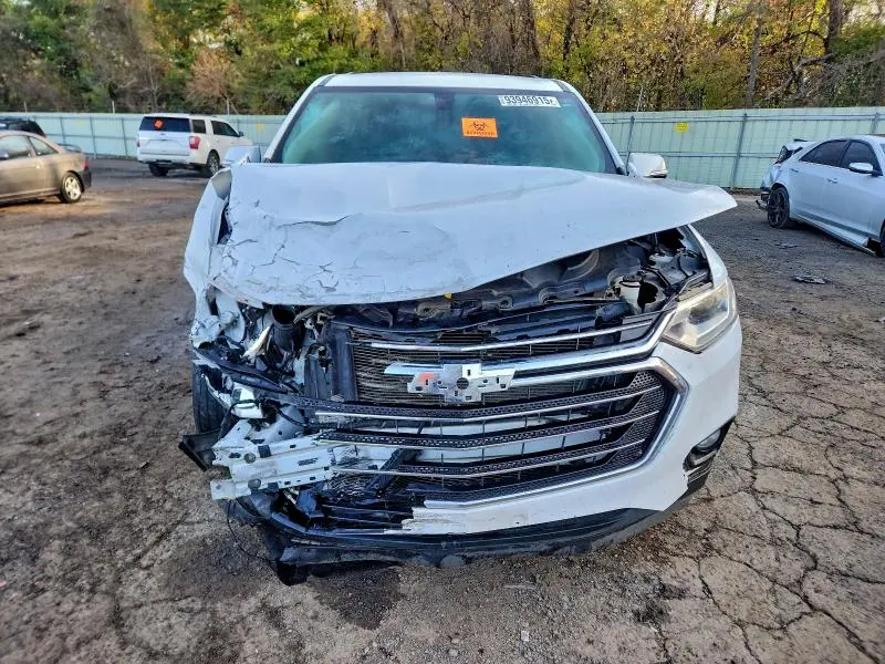 2019 CHEVROLET TRAVERSE LT  