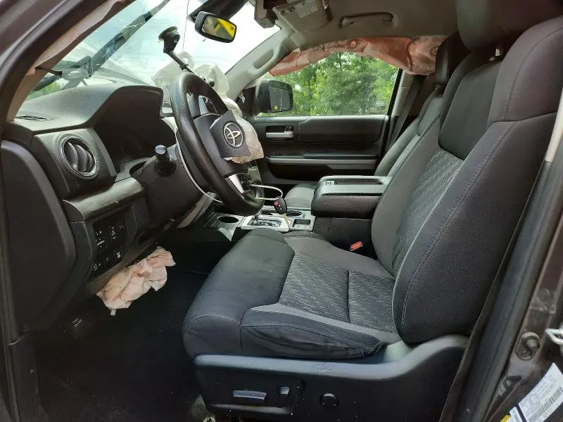 2019 TOYOTA TUNDRA SR5  