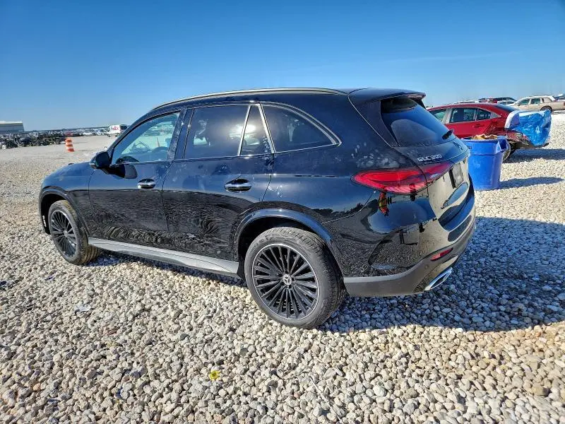 2024 MERCEDES-BENZ GLC 300 4MATIC  