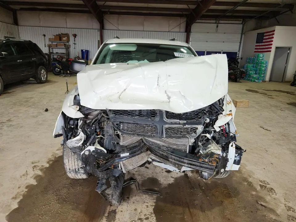 2016 DODGE JOURNEY SE  