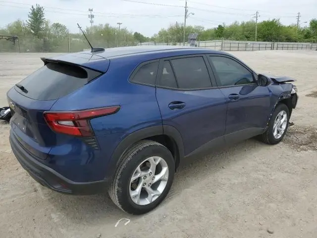 2024 CHEVROLET TRAX LS  