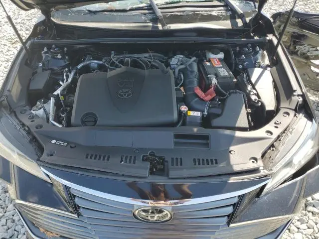 2019 TOYOTA AVALON XLE