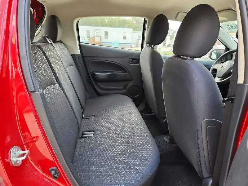 2015 MITSUBISHI MIRAGE DE  
