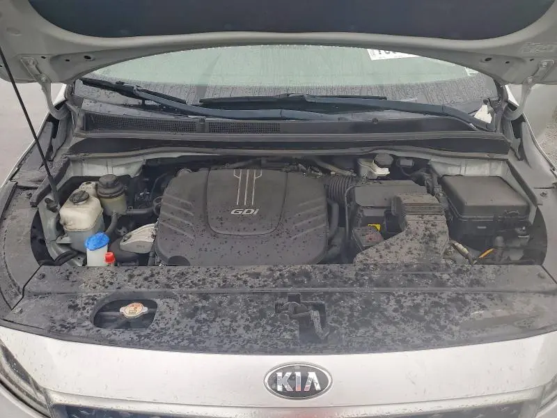 2018 KIA SEDONA LX  