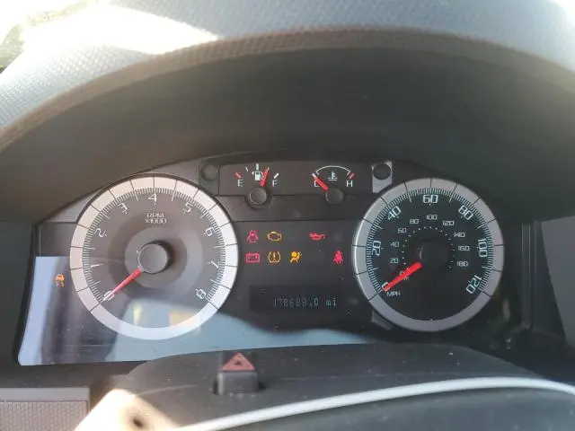 2010 FORD ESCAPE XLT  