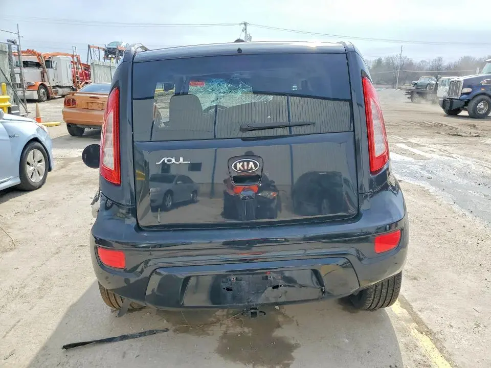 2013 KIA SOUL !  