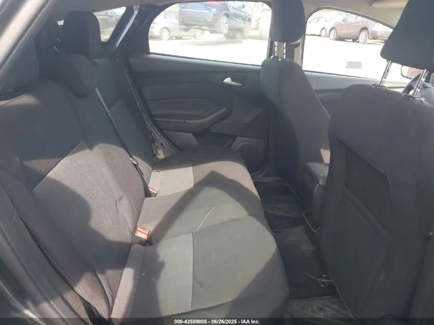 2018 FORD FOCUS SE