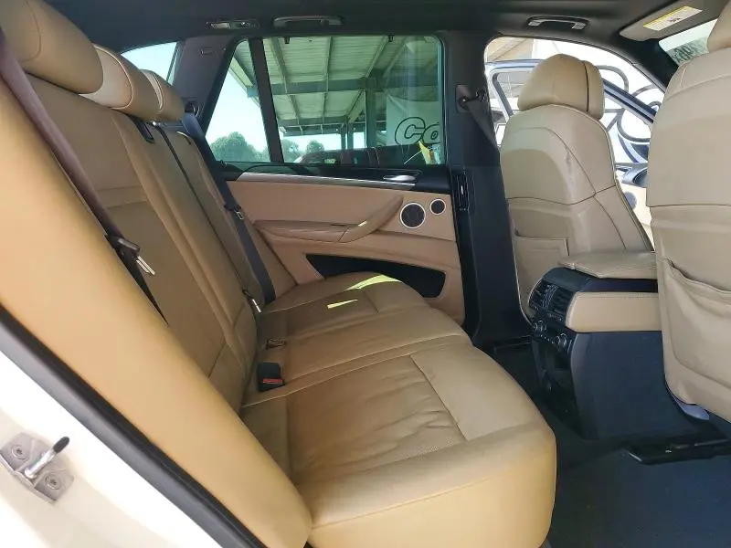 2011 BMW X5 M  