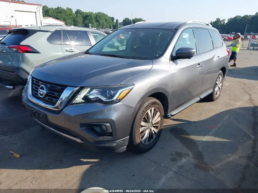 2018 NISSAN PATHFINDER SL
