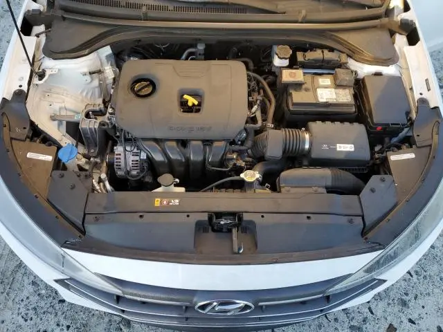2019 HYUNDAI ELANTRA SE