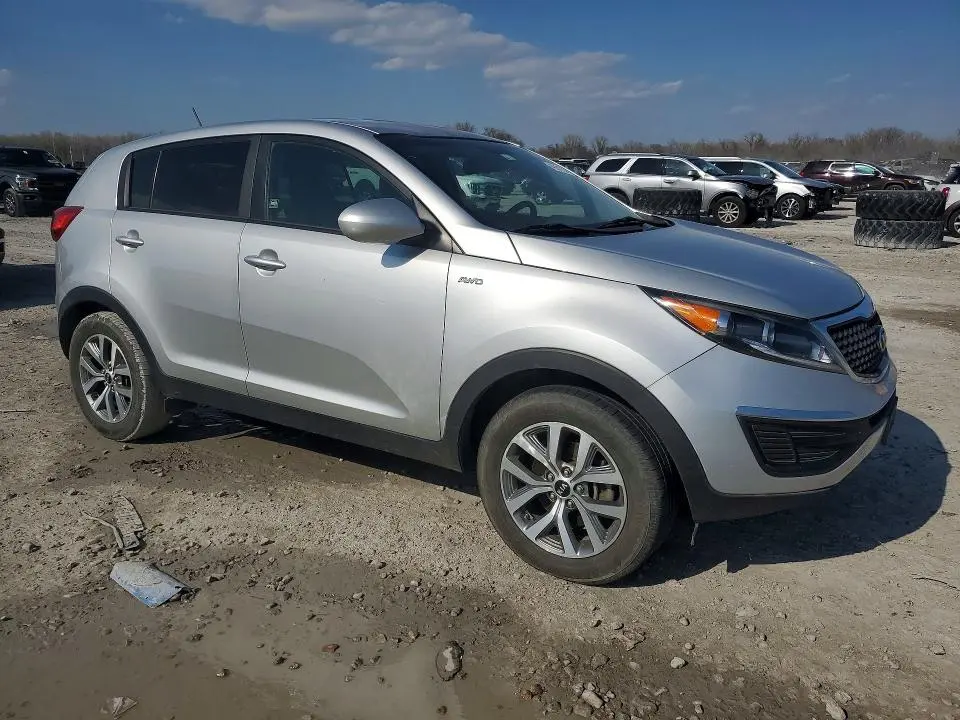 2016 KIA SPORTAGE LX  