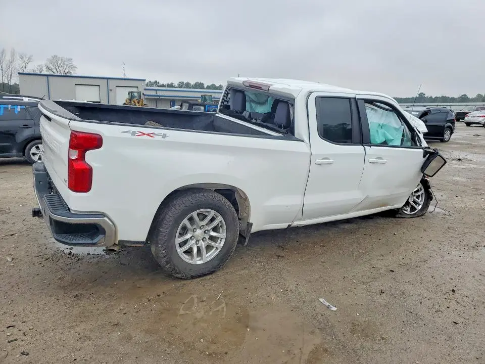 2020 CHEVROLET SILVERADO K1500 LT  