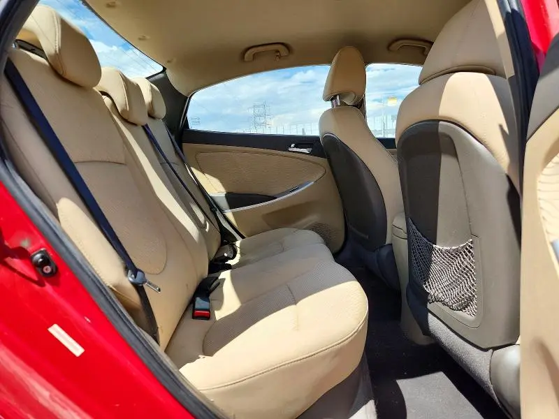 2012 HYUNDAI ACCENT GLS  