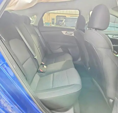 2022 KIA FORTE LXS  