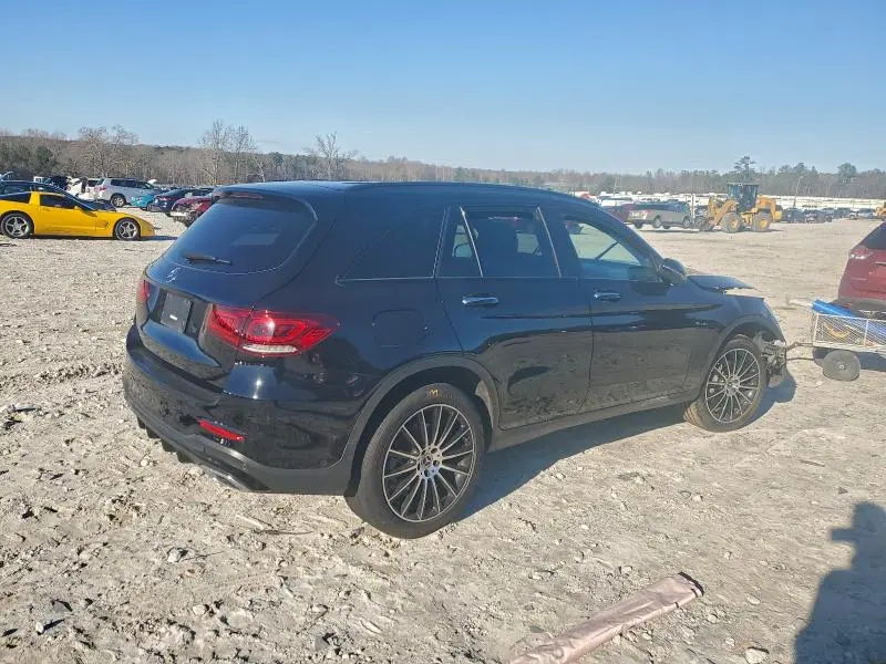 2021 MERCEDES-BENZ GLC 300  