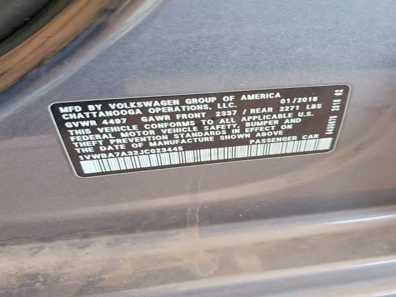 2018 VOLKSWAGEN PASSAT SE  