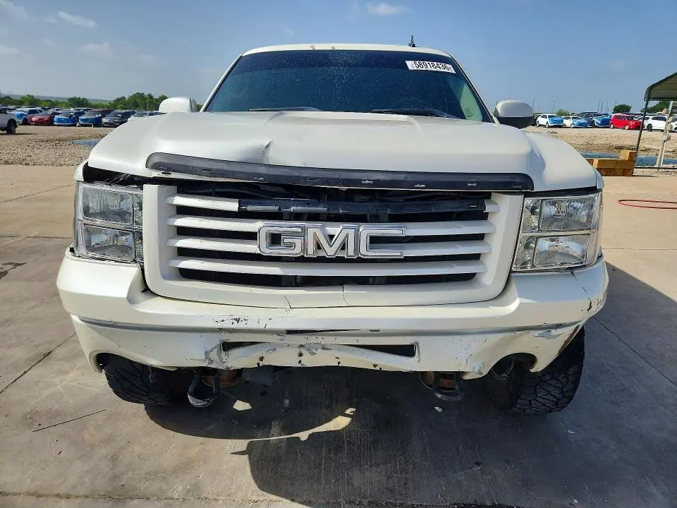 2013 GMC SIERRA K1500 SLT  