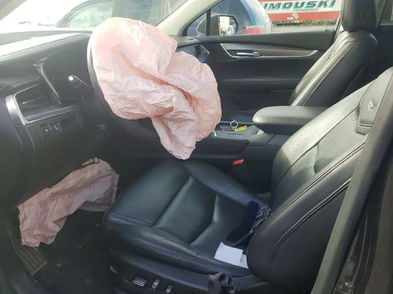2018 CADILLAC XT5 PREMIUM LUXURY  