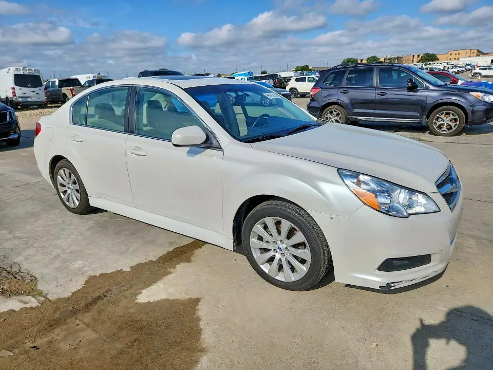 2011 SUBARU LEGACY 2.5I LIMITED  