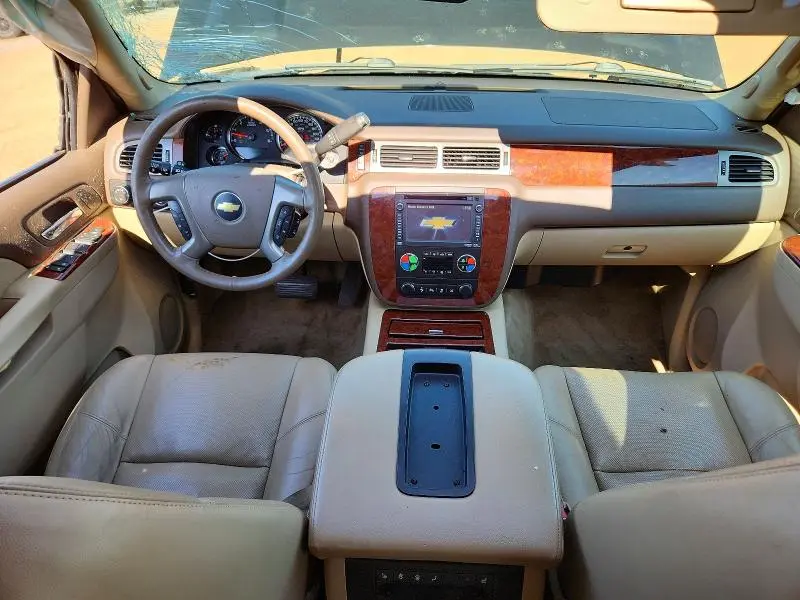 2012 CHEVROLET SUBURBAN K1500 LTZ  