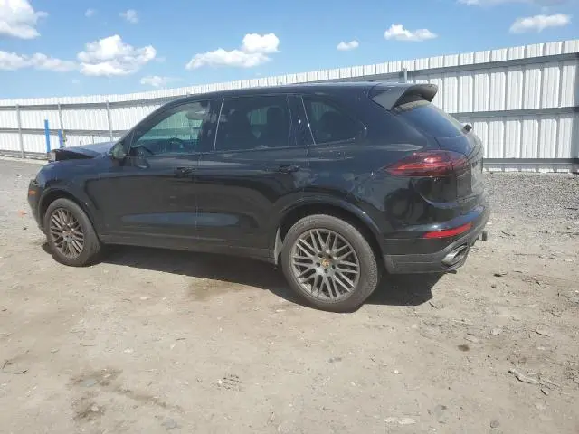 2017 PORSCHE CAYENNE   