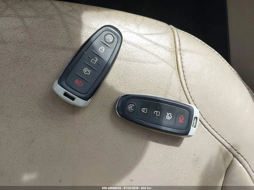 2016 FORD TAURUS SEL